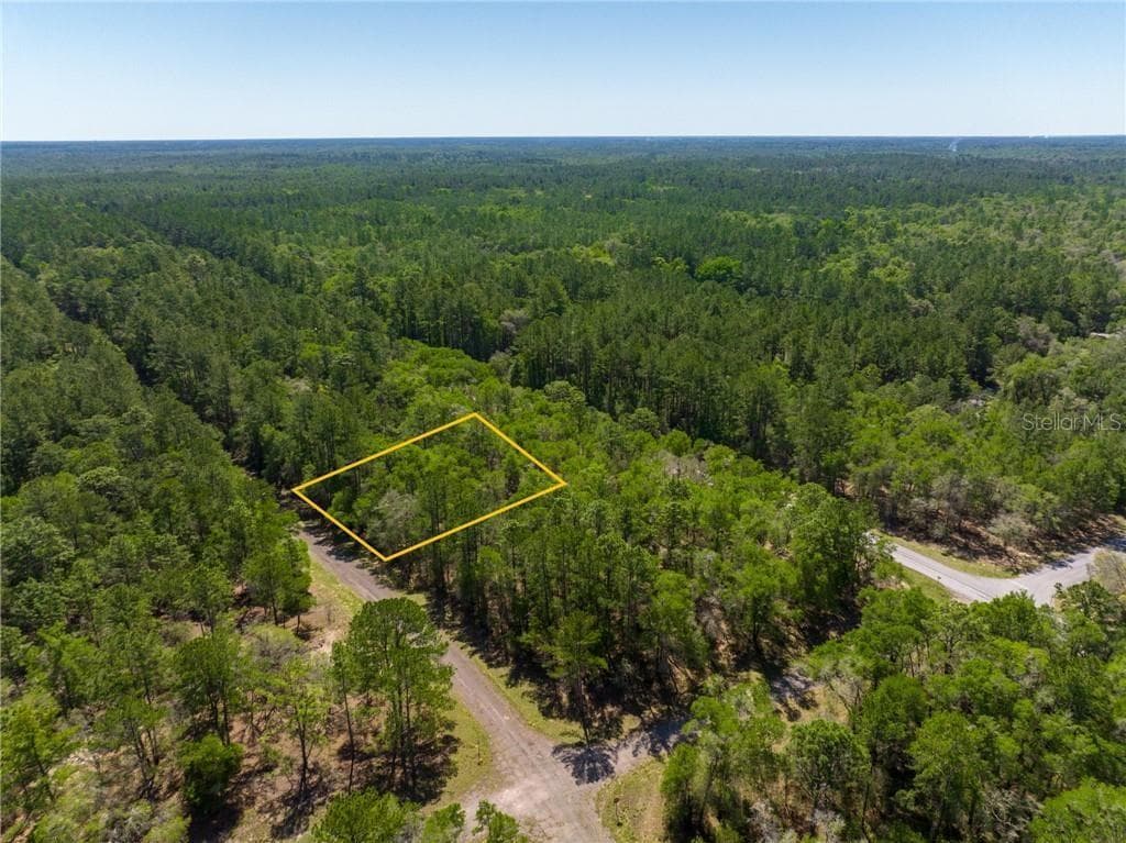 852 E TOLEDO DRIVE CITRUS SPRINGS, FL 34434