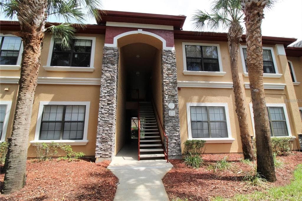 2245 CHIANTI PLACE UNIT 726 PALM HARBOR, FL 34683