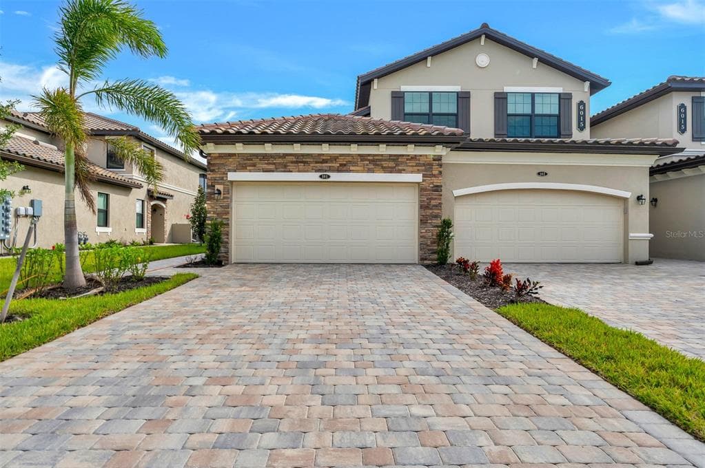 6015 WORSHAM LANE UNIT 101