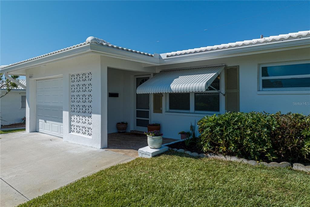 14037 90TH AVENUE SEMINOLE, FL 33776