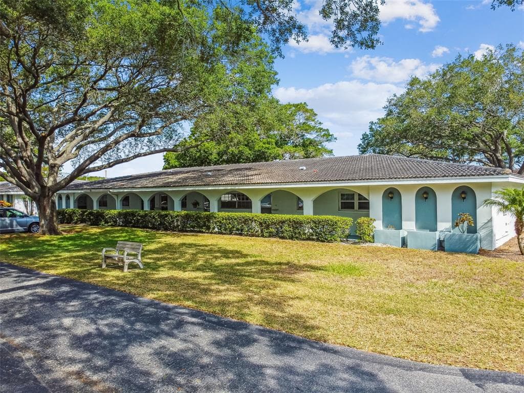 11200 102ND AVENUE UNIT 12 SEMINOLE, FL 33778