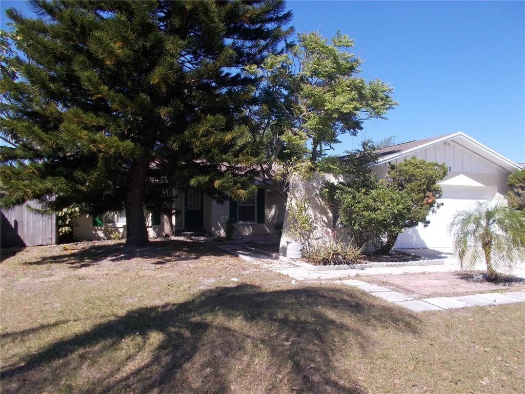 2378 COVINGTON DRIVE CLEARWATER, FL 33763