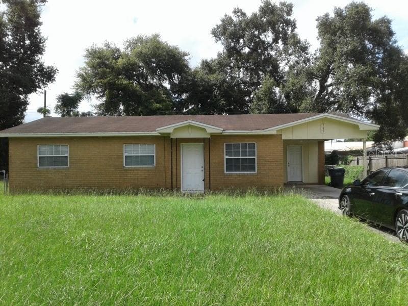 945 WE DO WEE COURT LAKELAND, FL 33810