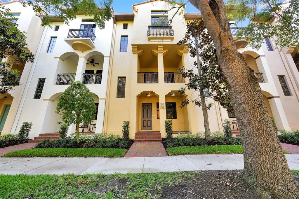 6012 PRINTERY STREET UNIT 104 TAMPA, FL 33616