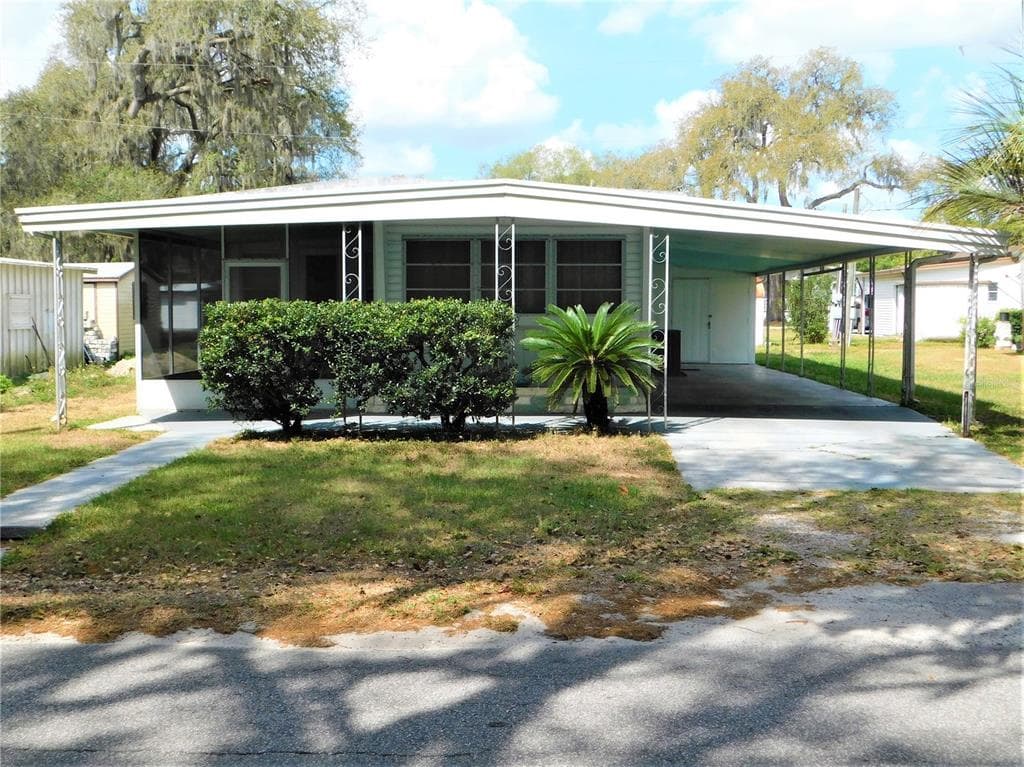 5049 HILL DRIVE ZEPHYRHILLS, FL 33542