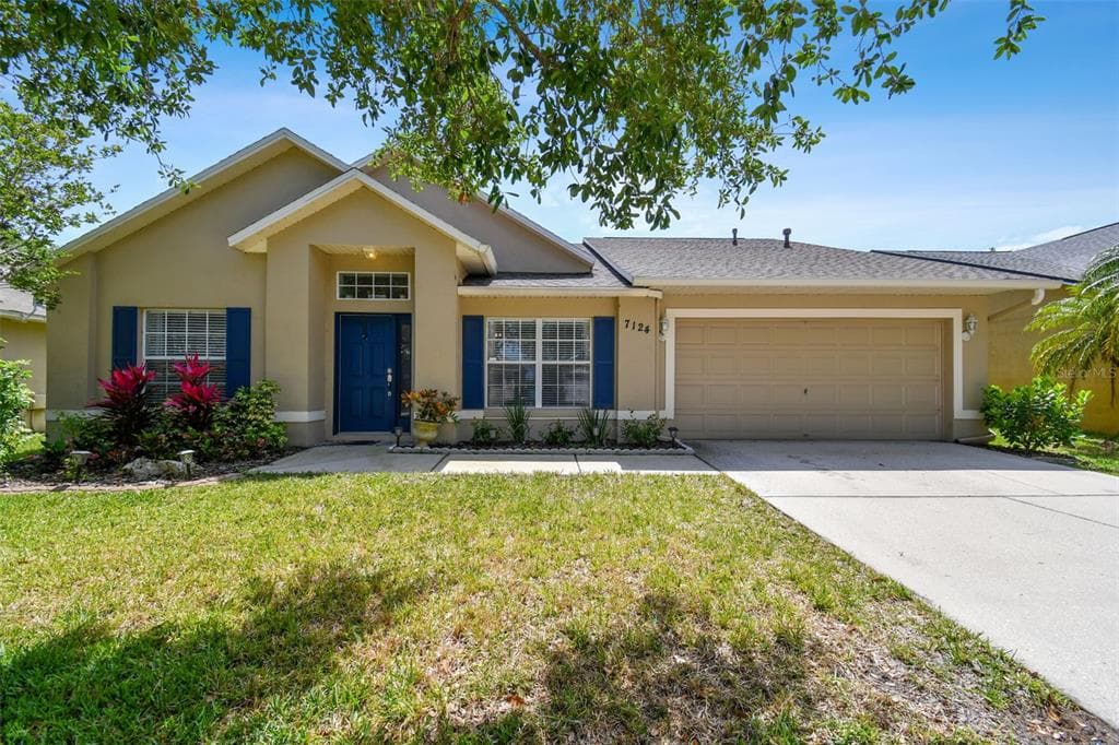 7124 COLONIAL LAKE DRIVE