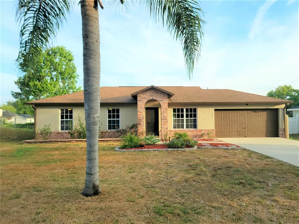 2996 BEAL STREET DELTONA, FL 32738
