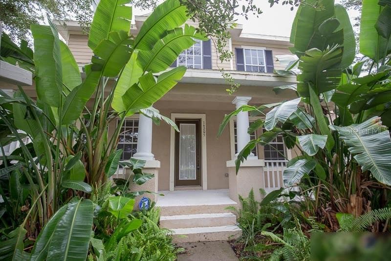 16205 PALMETTOGLEN COURT LITHIA, FL 33547