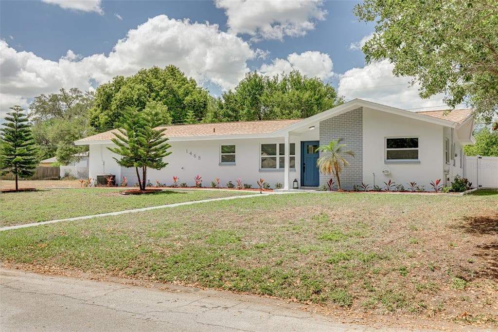 1468 MARJOHN AVENUE CLEARWATER, FL 33756