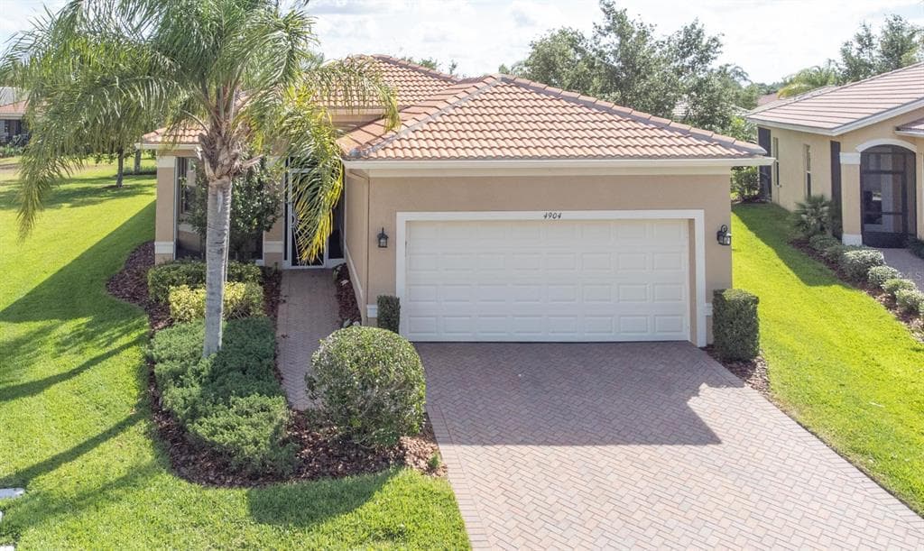 4904 ROCK ISLAND COURT WIMAUMA, FL 33598