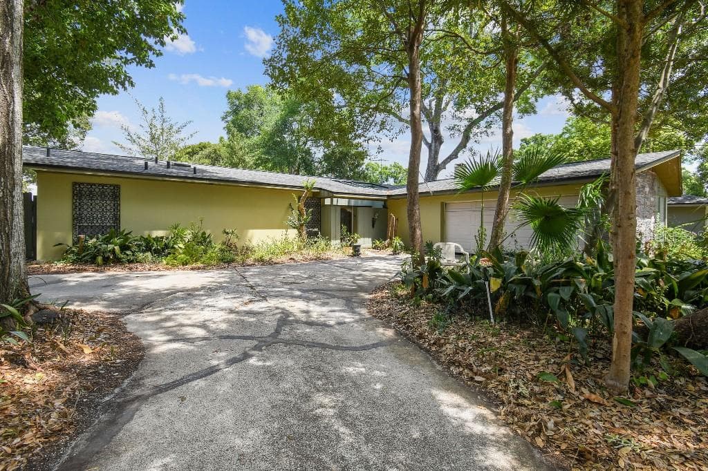 505 SAVONA COURT ALTAMONTE SPRINGS, FL 32701
