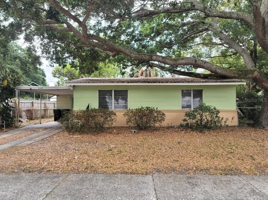 4436 W WYOMING AVENUE TAMPA, FL 33616