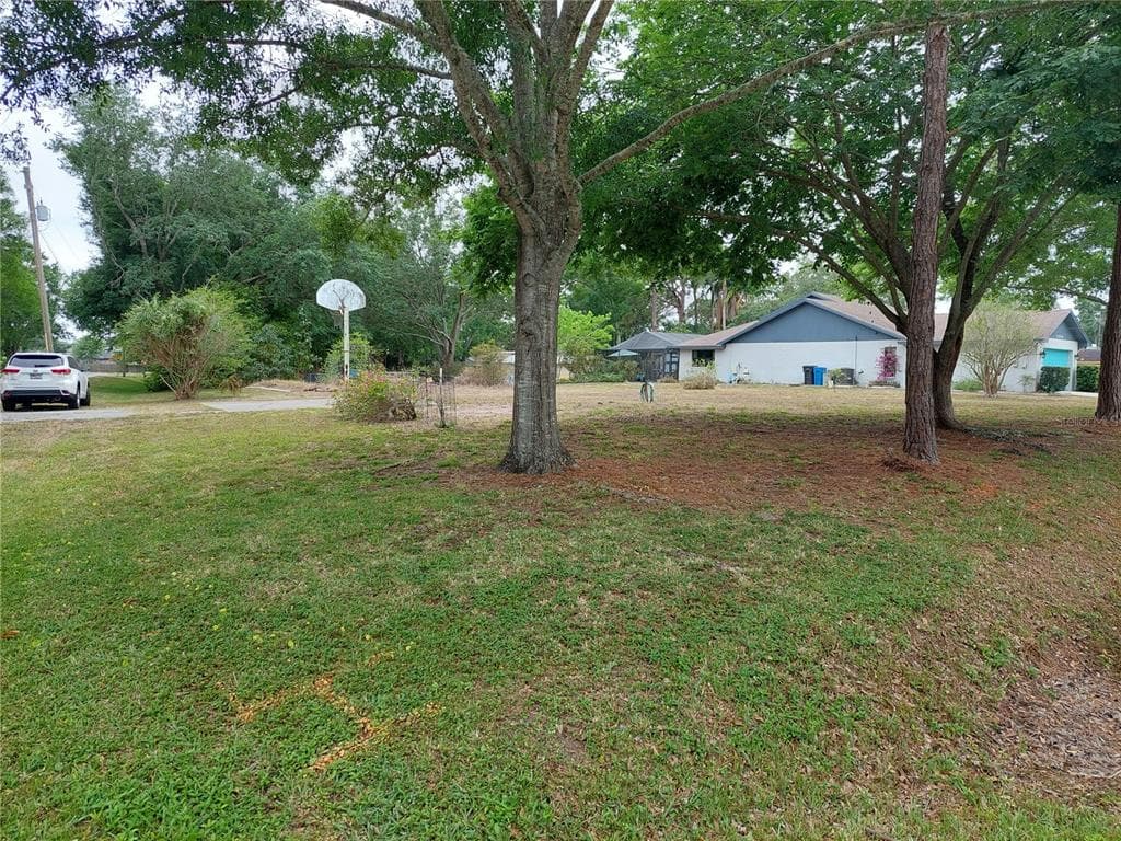 0 W CREEK DRIVE TAMPA, FL 33615