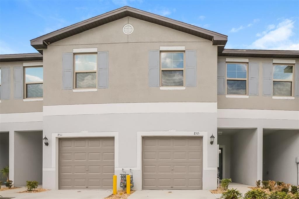 8515 DRUID OAKS LANE NEW PORT RICHEY, FL 34655