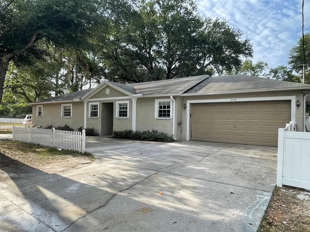 3710 W SLIGH AVENUE TAMPA, FL 33614