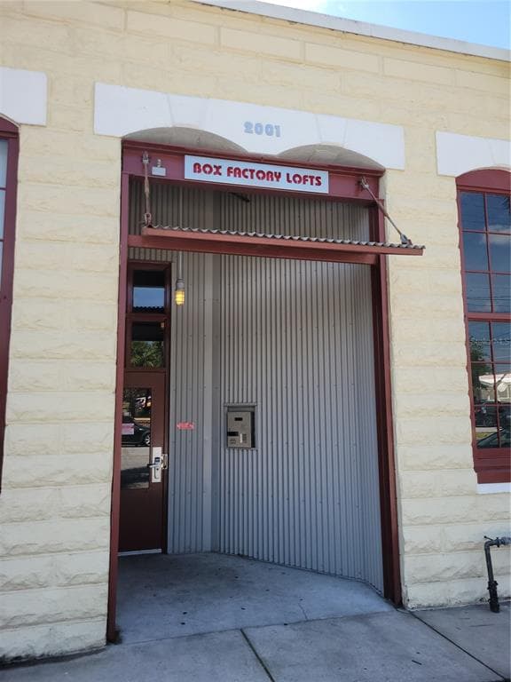 2001 E 2ND AVENUE UNIT 36 TAMPA, FL 33605