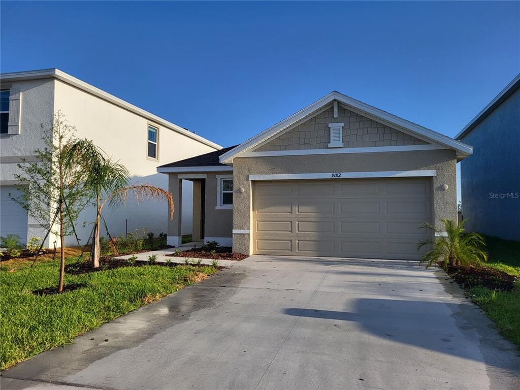9182 FORGE BREEZE LOOP WESLEY CHAPEL, FL 33545