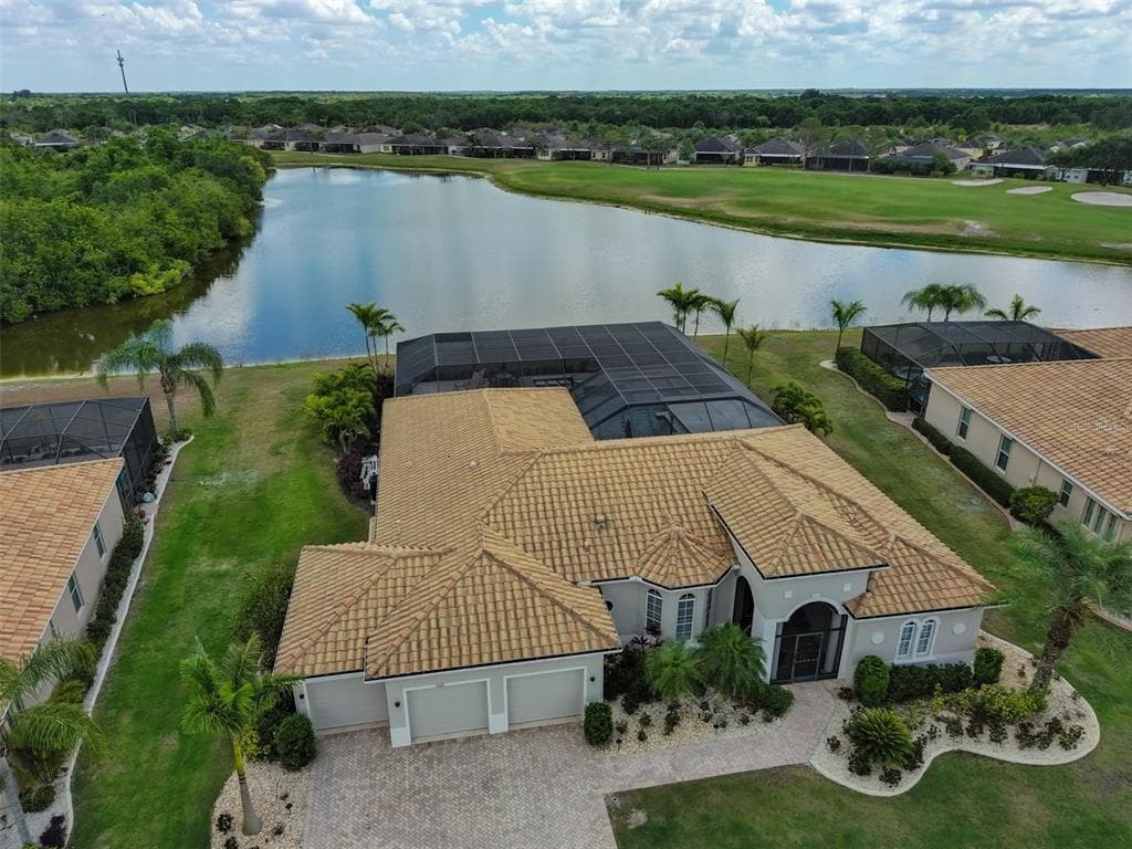 1322 VIA TOSCANA WAY SUN CITY CENTER, FL 33573