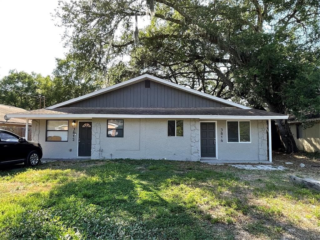 3814 VALLEY TREE DRIVE TAMPA, FL 33610