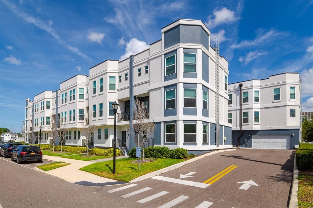 1523 W NORTH B STREET UNIT 1 TAMPA, FL 33606