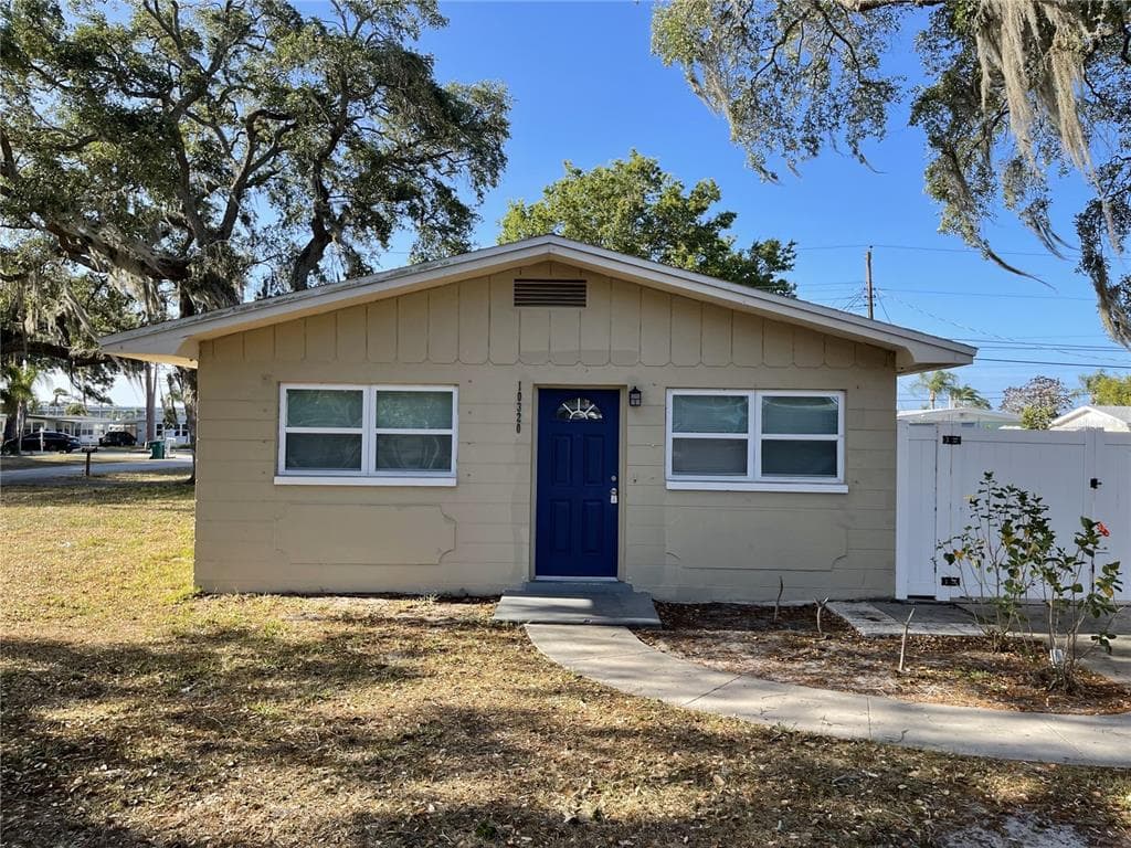 10320 106TH TERRACE LARGO, FL 33773
