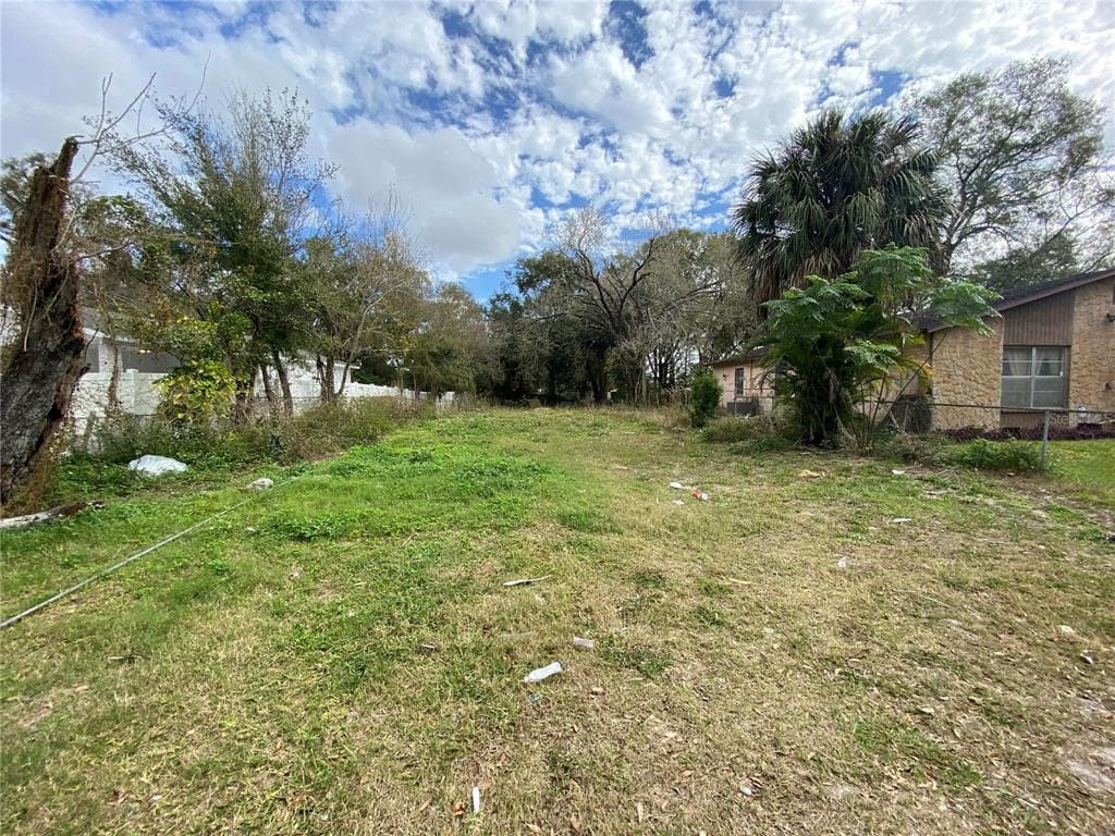 2907 CORD STREET TAMPA, FL 33605