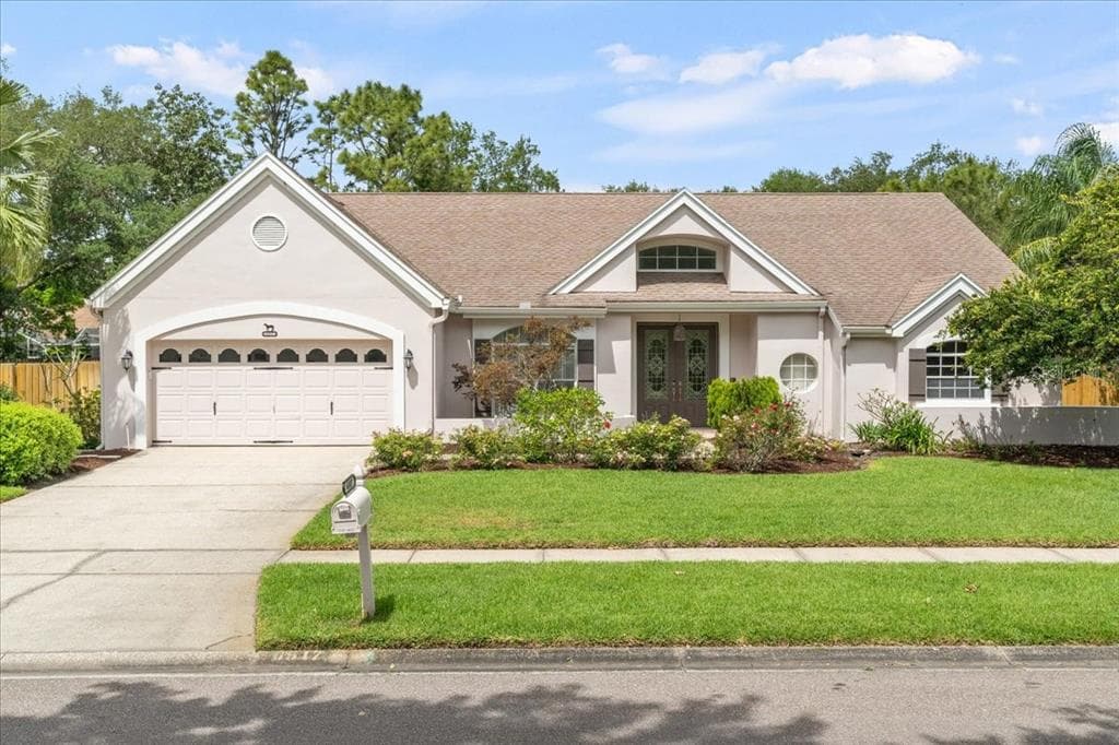 6517 GRAZING LANE ODESSA, FL 33556