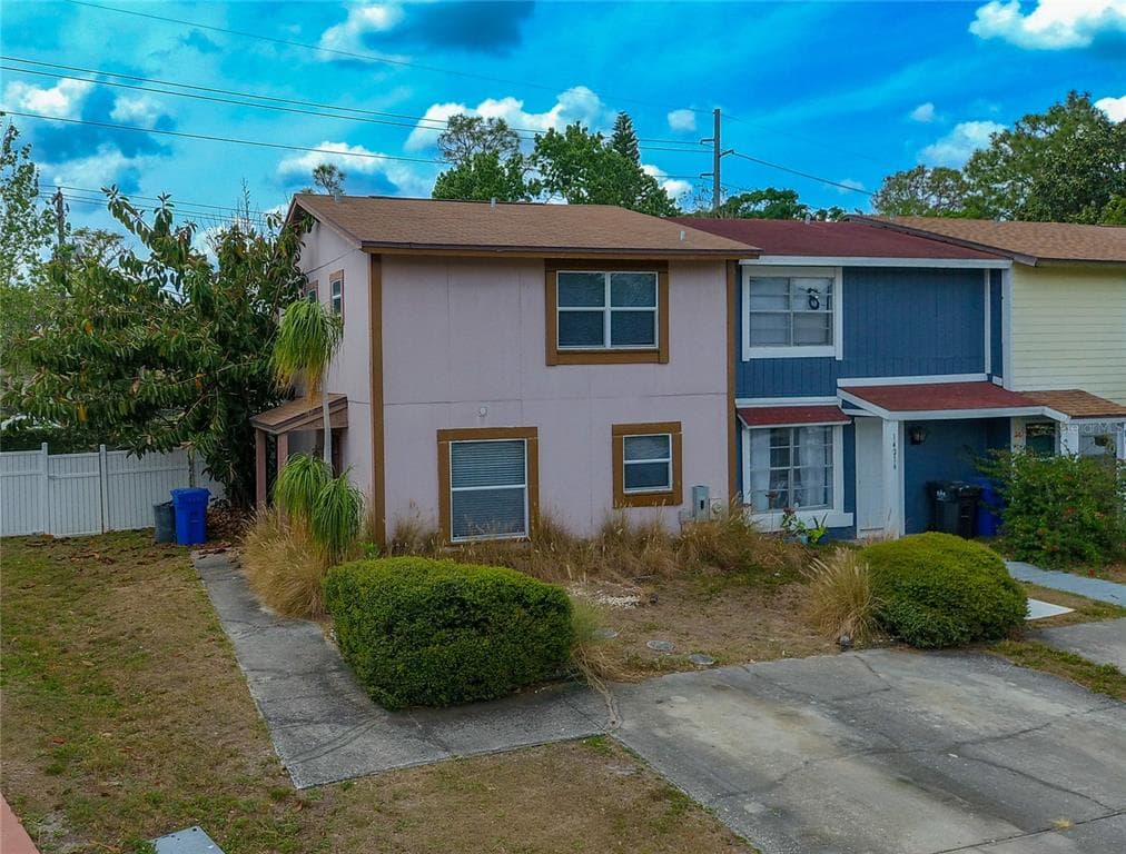 14214 VILLAGE TERRACE DRIVE UNIT 14214 TAMPA, FL 33624