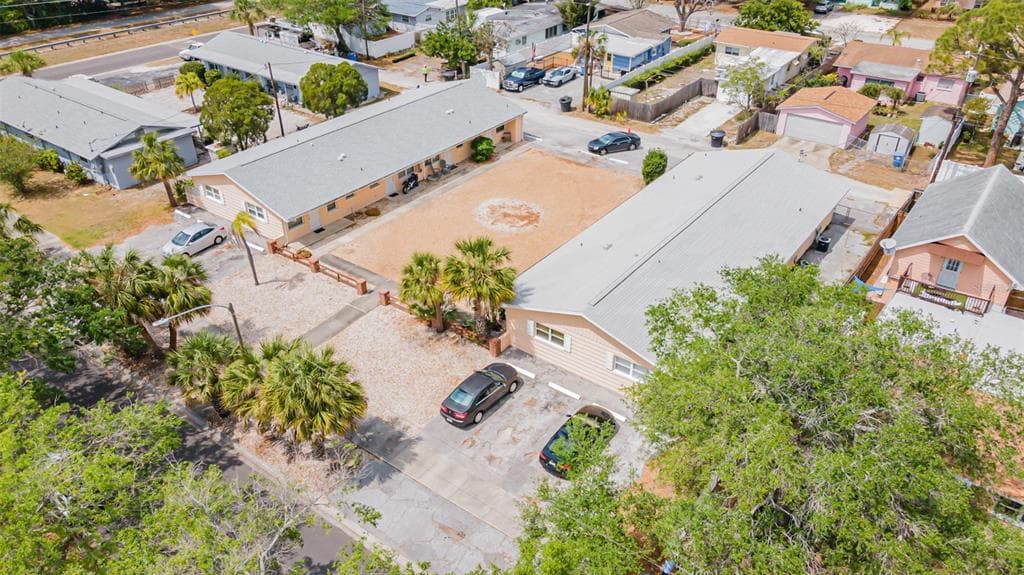 7027 4TH AVENUE N ST PETERSBURG, FL 33710