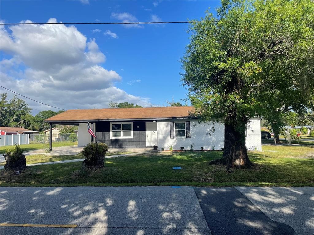 1502 N MARYLAND AVENUE PLANT CITY, FL 33563