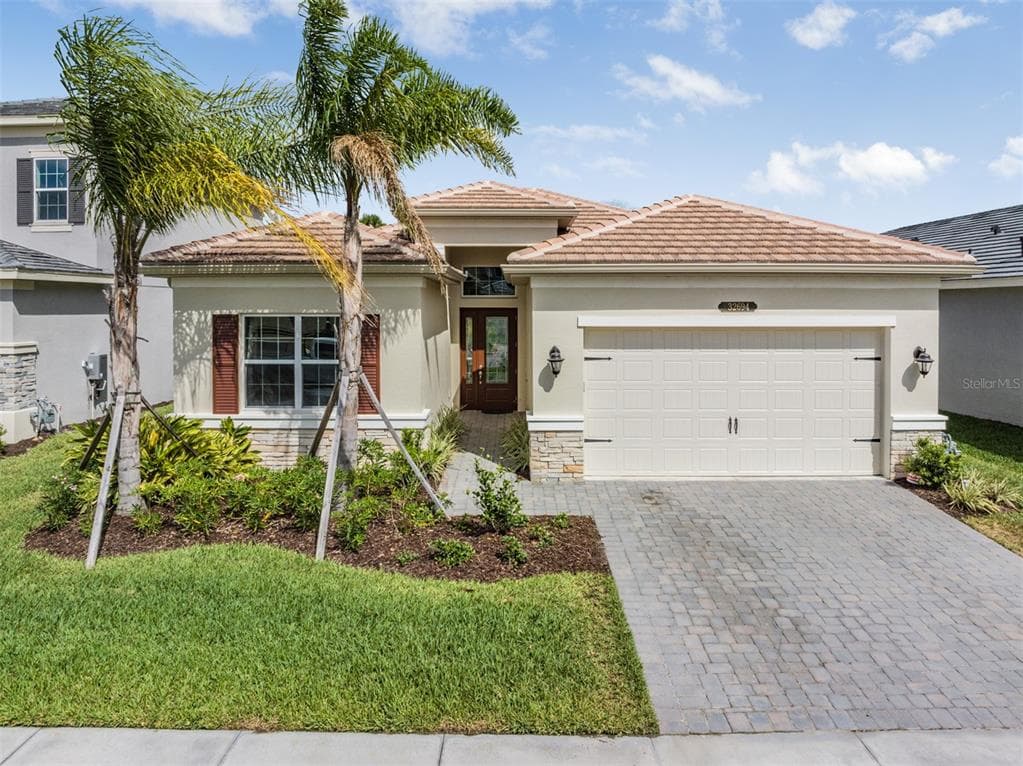 32694 TREE OF LIFE AVENUE