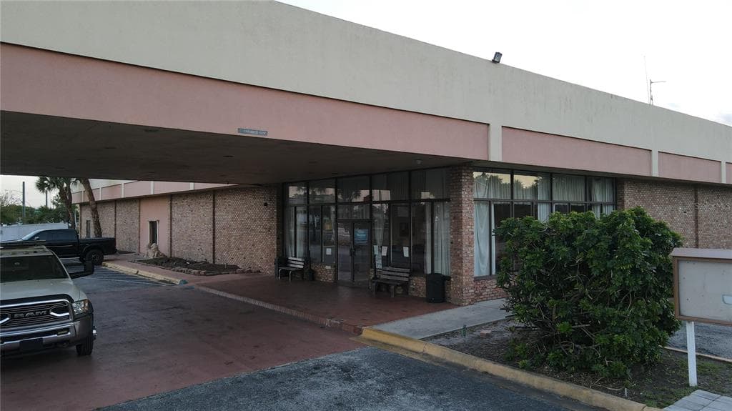 7900 S ORANGE BLOSSOM TRAIL UNIT 2056 ORLANDO, FL 32809