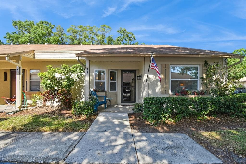 10670 43RD STREET N UNIT 204 CLEARWATER, FL 33762