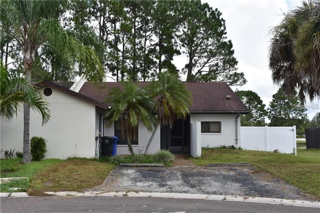 11301 DAREWOOD PLACE TAMPA, FL 33624