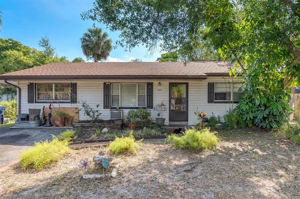 9307 N 27TH STREET TAMPA, FL 33612