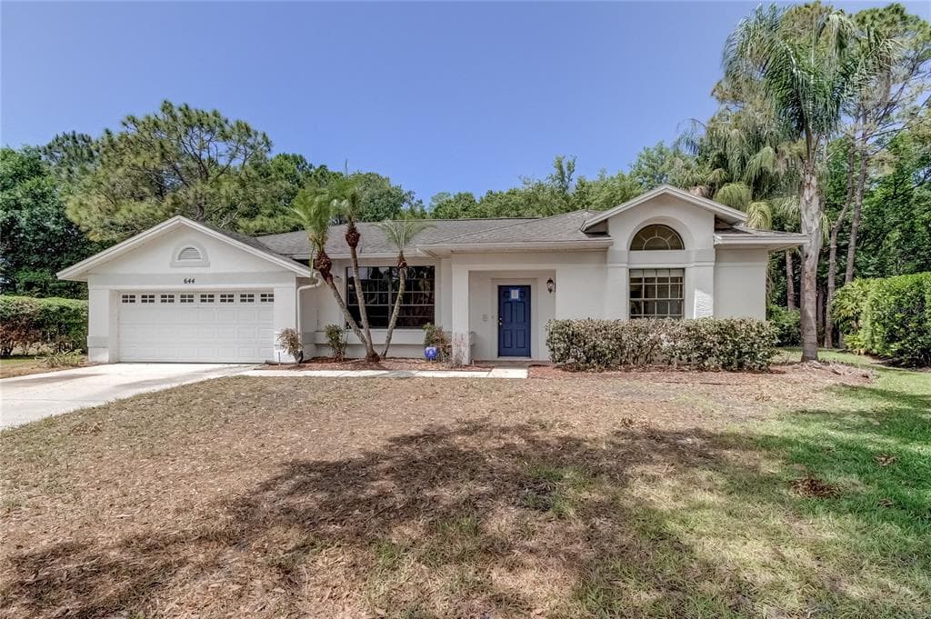 644 HEATHERWOOD COURT TARPON SPRINGS, FL 34688
