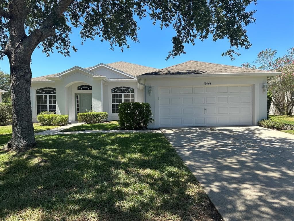 19044 FERN MEADOW LOOP LUTZ, FL 33558