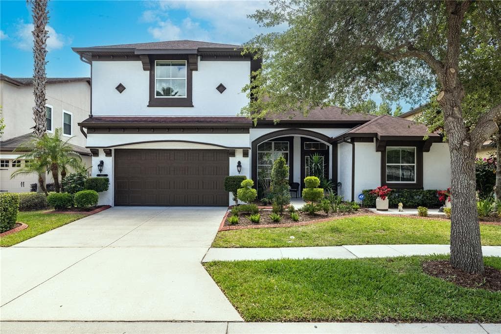 8007 CYPRESS CROSSING COURT