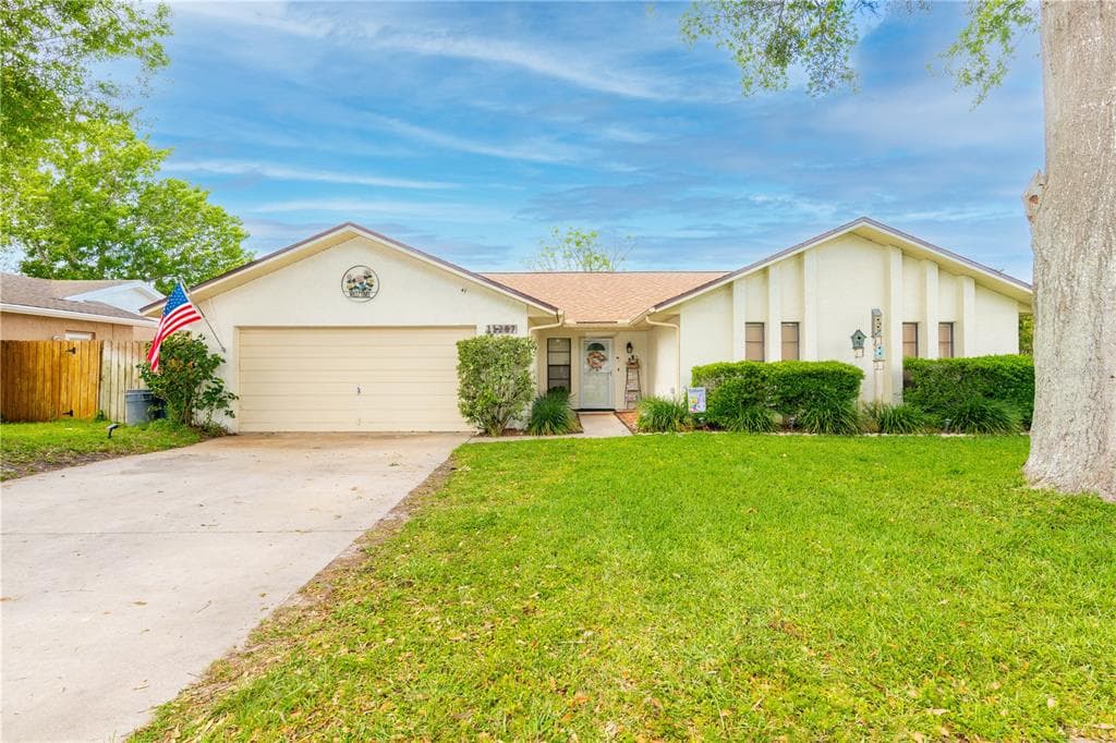 11207 ISLAND PINE DRIVE PORT RICHEY, FL 34668