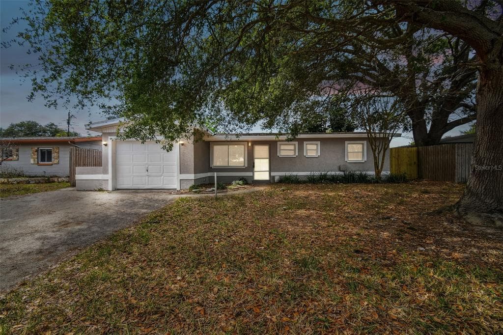 10768 110TH LANE SEMINOLE, FL 33778