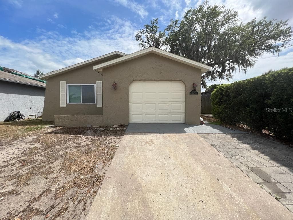 12938 KELLYWOOD CIRCLE HUDSON, FL 34669