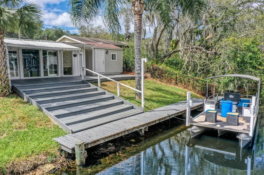 3107 S CANAL DRIVE PALM HARBOR, FL 34684