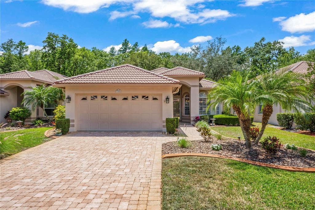 1254 LINDENWOOD DRIVE TARPON SPRINGS, FL 34688