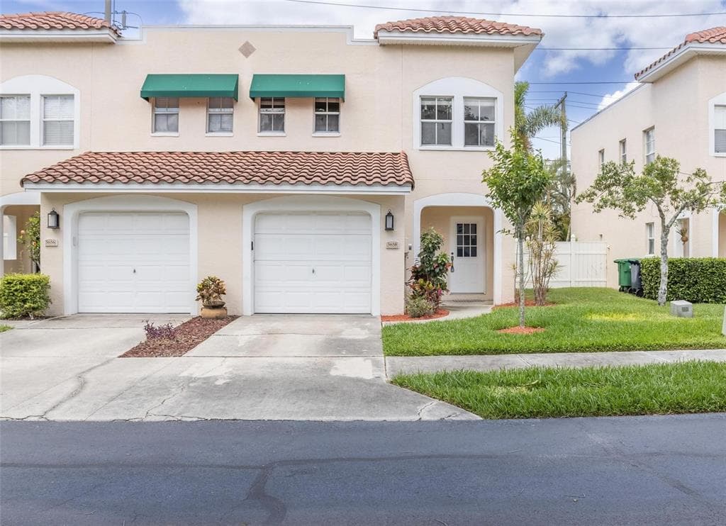 5658 SAMTER COURT TAMPA, FL 33611