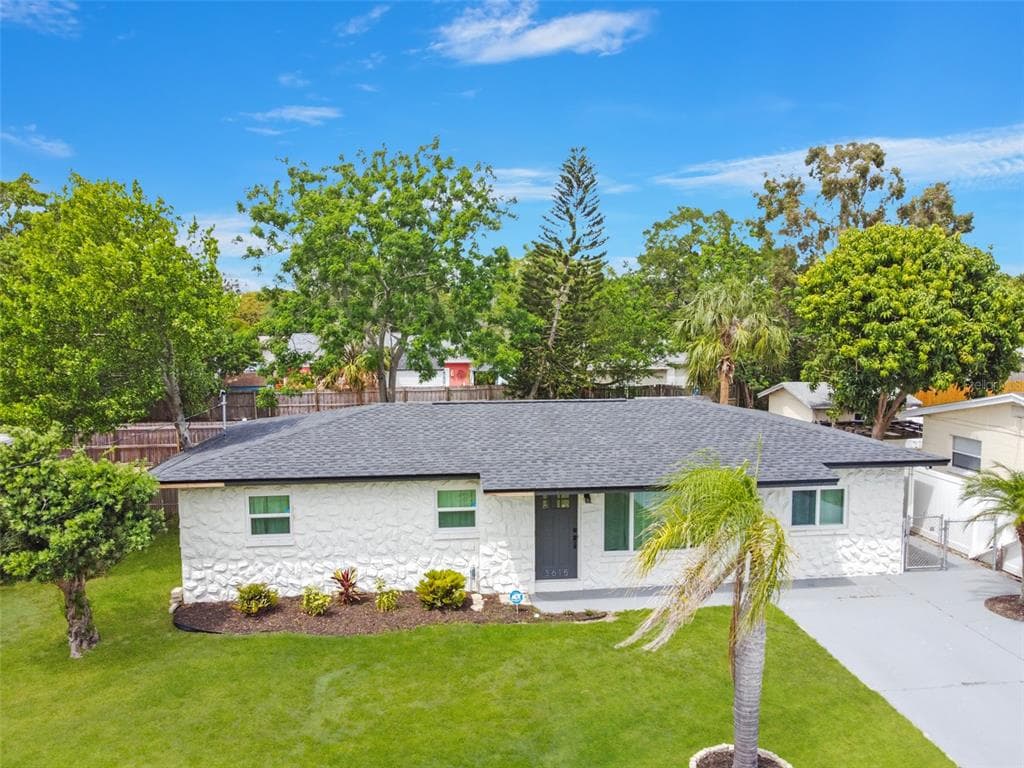 3615 W TYSON AVENUE TAMPA, FL 33611