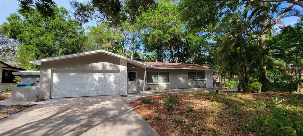 1614 BRAUND AVENUE CLEARWATER, FL 33756