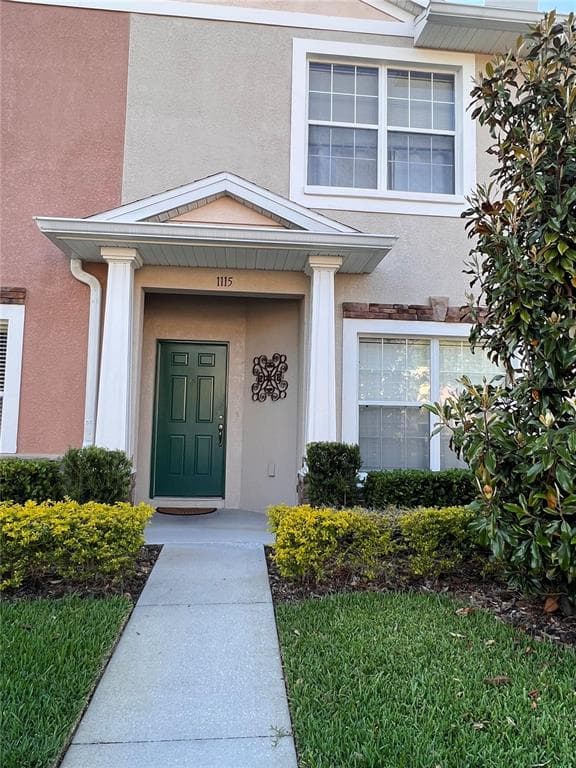 1115 SLEEPY OAK DRIVE WESLEY CHAPEL, FL 33543