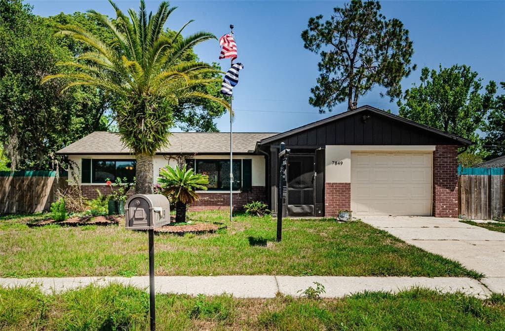 7849 RUSTY OAK DRIVE NEW PORT RICHEY, FL 34653