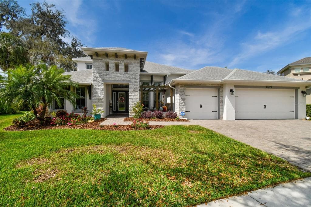 15429 STARLING CROSSING DRIVE LITHIA, FL 33547