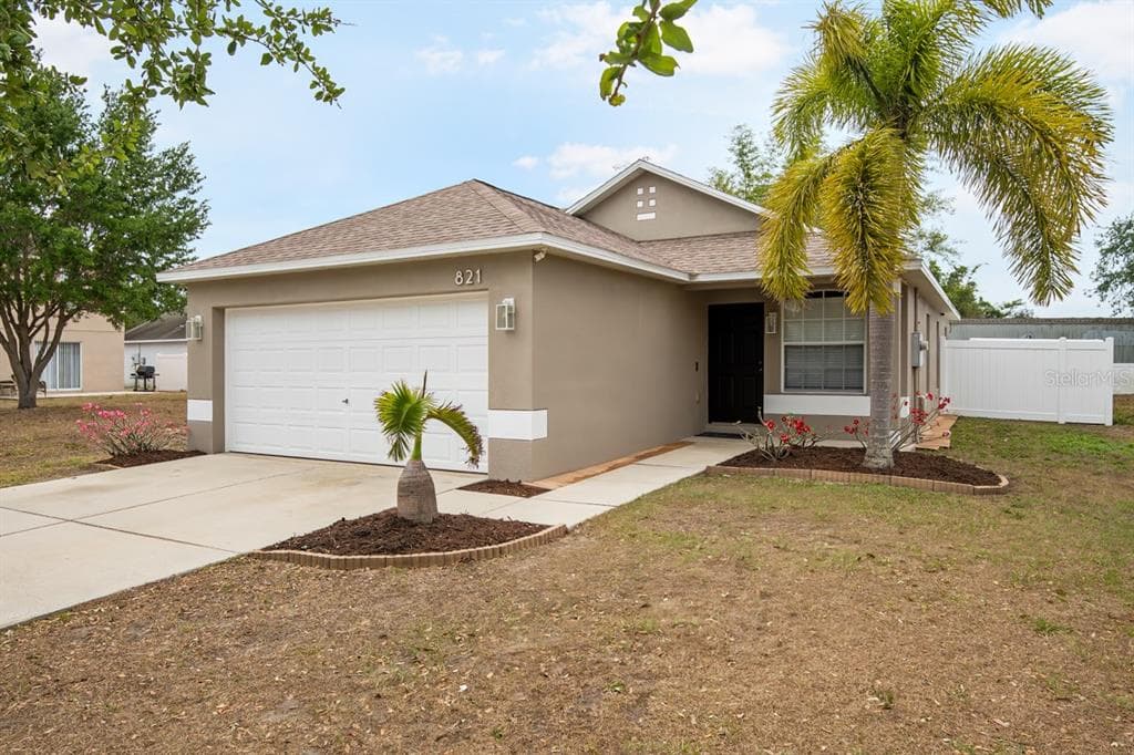 821 BRENTON LEAF DRIVE RUSKIN, FL 33570